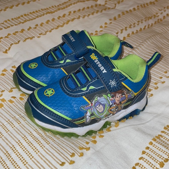 Toy Story Shoes Toddler Lightup Toy Story Velcro Tennis Shoes